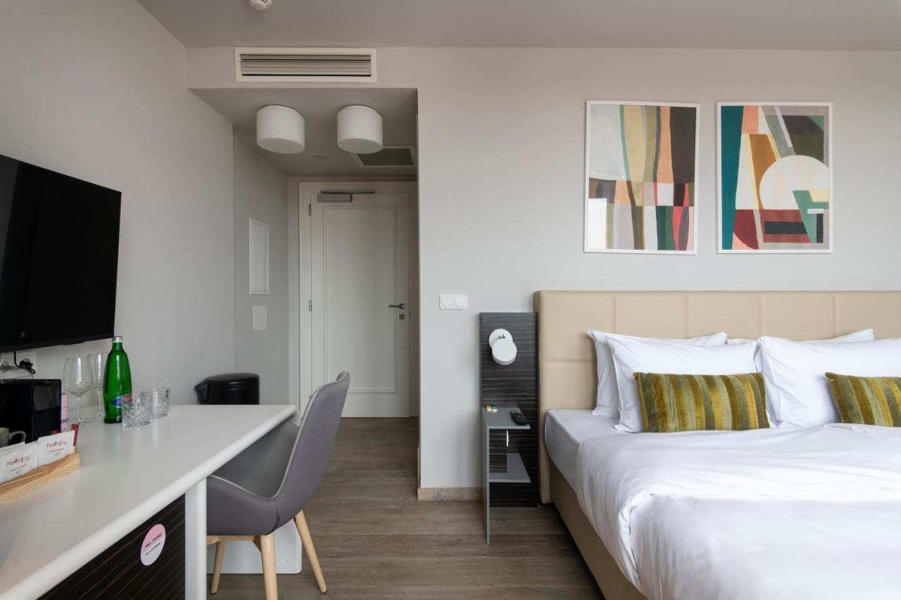 Numa Prague Poise Aparthotel Εξωτερικό φωτογραφία